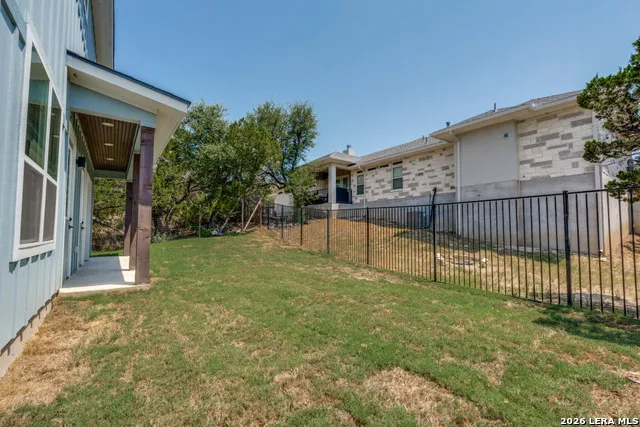 748 RIVIERA DR Canyon Lake, TX 78133