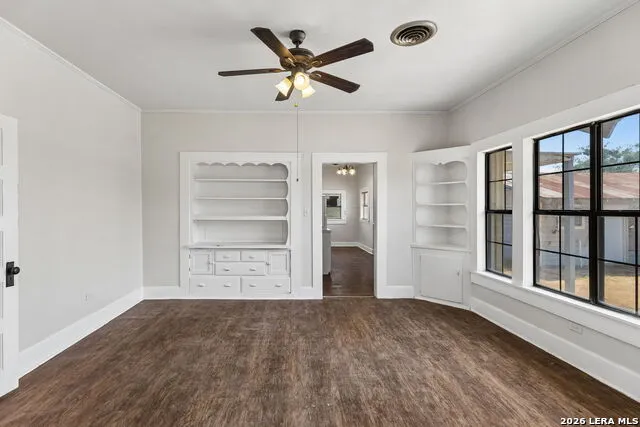 201 E Harris St Dilley, TX 78017