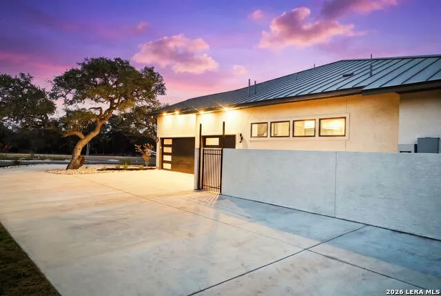 68 Ranch Heights Fair Oaks Ranch, TX 78015