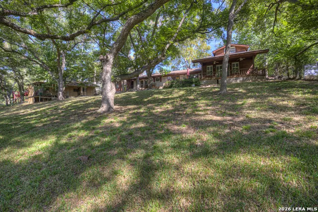 1380 PONDEROSA DR New Braunfels, TX 78132