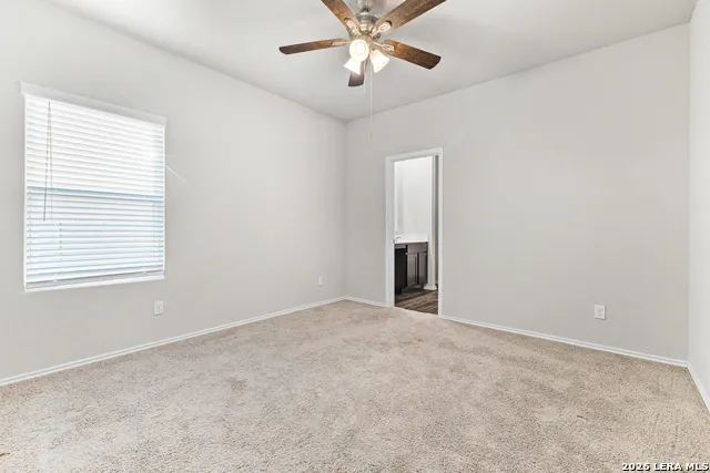 14631 STIRRUP TRCE Elmendorf, TX 78112