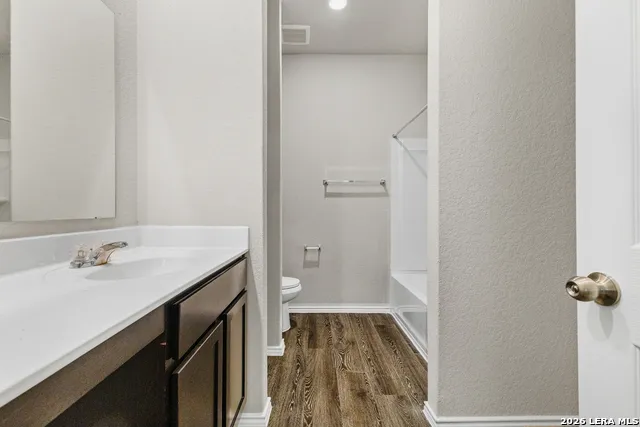 14631 STIRRUP TRCE Elmendorf, TX 78112