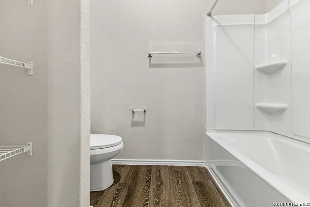 14631 STIRRUP TRCE Elmendorf, TX 78112