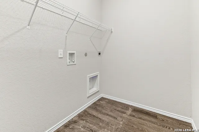 14631 STIRRUP TRCE Elmendorf, TX 78112