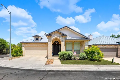27 FONTHILL WAY