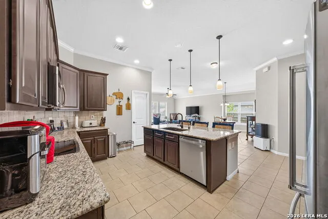 4624 SPLIT OAK RD Cibolo, TX 78108