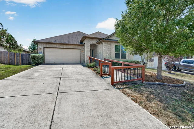 4624 SPLIT OAK RD Cibolo, TX 78108