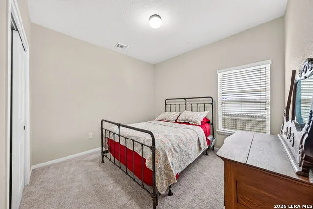 4624 SPLIT OAK RD Cibolo, TX 78108