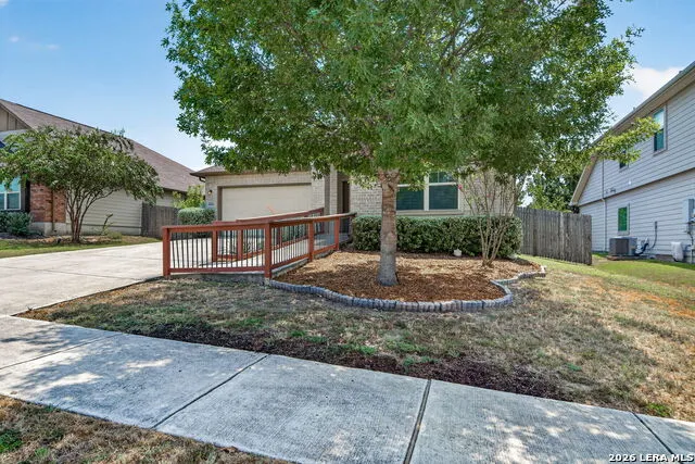 4624 SPLIT OAK RD Cibolo, TX 78108
