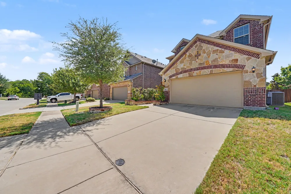 9817 Diamondback McKinney, TX 75071