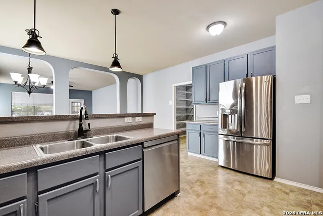 248 Cloud Crossing Cibolo, TX 78108