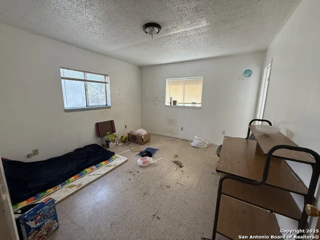 813 Ross Kerrville, TX 78028
