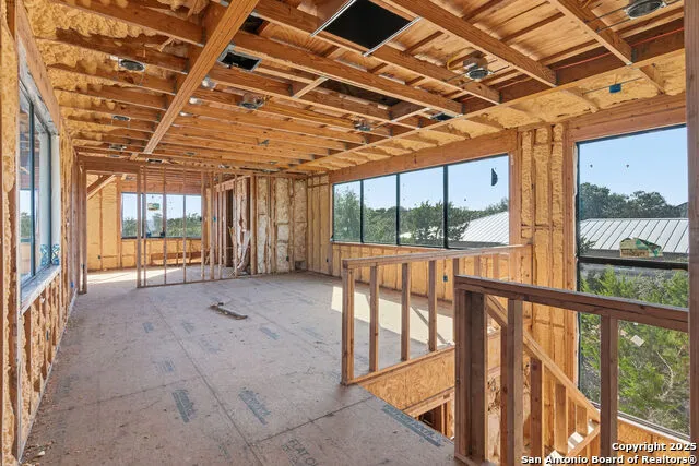 1742 Paradise Pkwy Canyon Lake, TX 78133