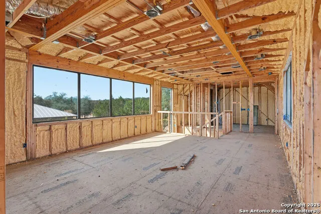 1742 Paradise Pkwy Canyon Lake, TX 78133