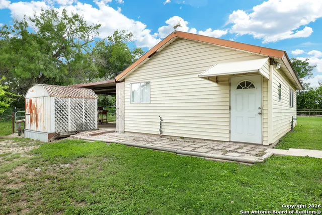 9950 Fm 471 LaCoste, TX 78039