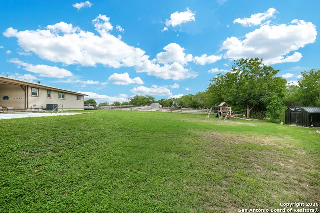 9950 Fm 471 LaCoste, TX 78039