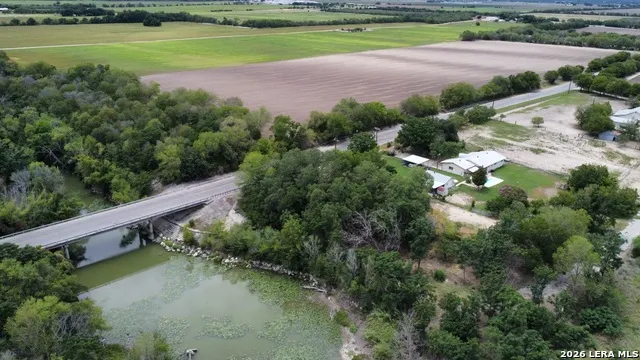 9950 Fm 471 LaCoste, TX 78039