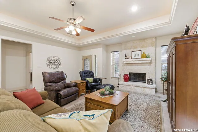 329 E Bandera Boerne, TX 78006