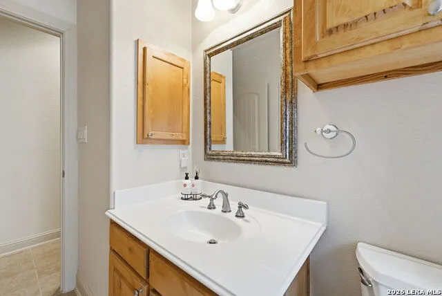329 E Bandera Boerne, TX 78006