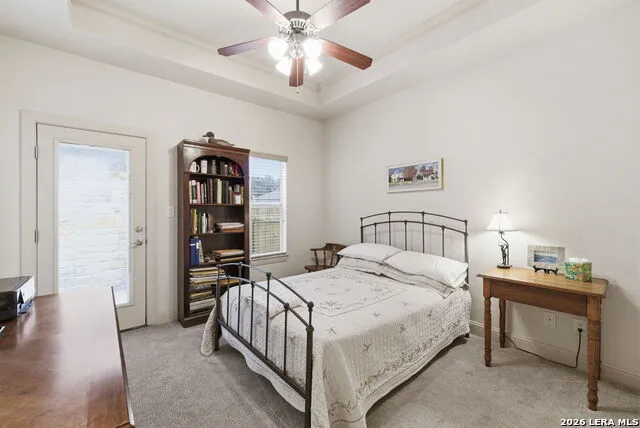 329 E Bandera Boerne, TX 78006