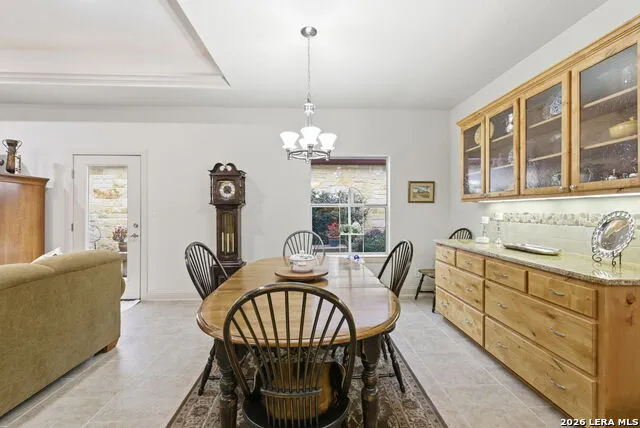 329 E Bandera Boerne, TX 78006