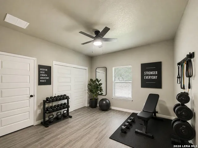 197 SPRING MOUNTAIN DR Canyon Lake, TX 78133