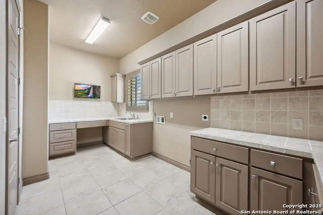 1078 Star Ridge Spring Branch, TX 78070