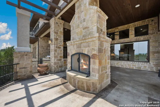 1078 Star Ridge Spring Branch, TX 78070