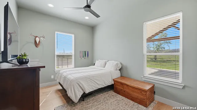 1130 Church Seguin, TX 78155