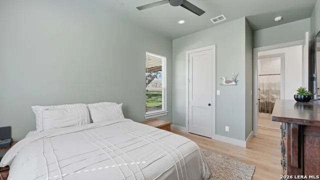 1130 Church Seguin, TX 78155