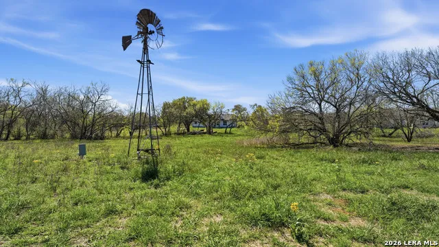 1130 Church Seguin, TX 78155