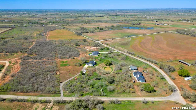 1130 Church Seguin, TX 78155