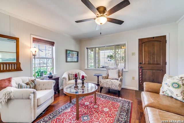 313 Roosevelt Boerne, TX 78006