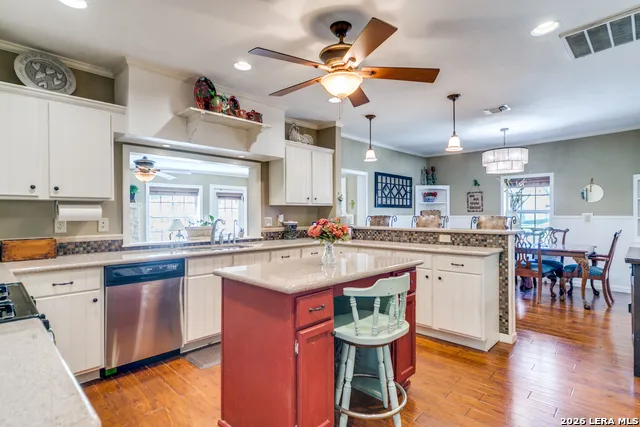 313 Roosevelt Boerne, TX 78006