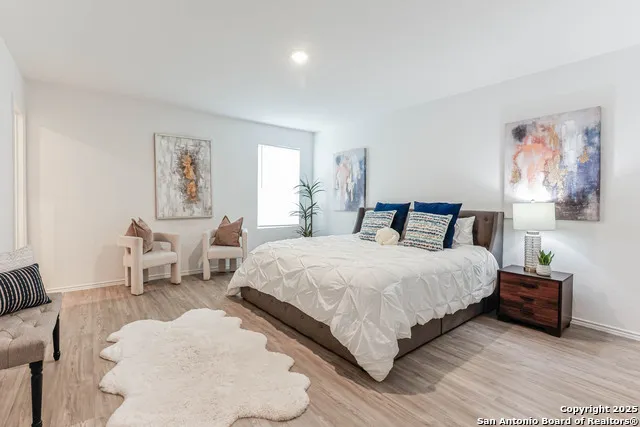 5935 Texas Seguin, TX 78155