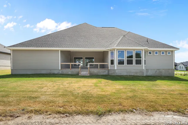 222 Poe Parkway Castroville, TX 78009