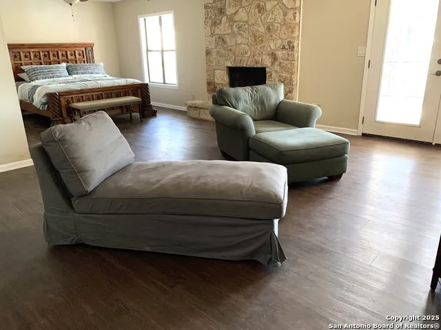 1080 Guadalupe New Braunfels, TX 78132