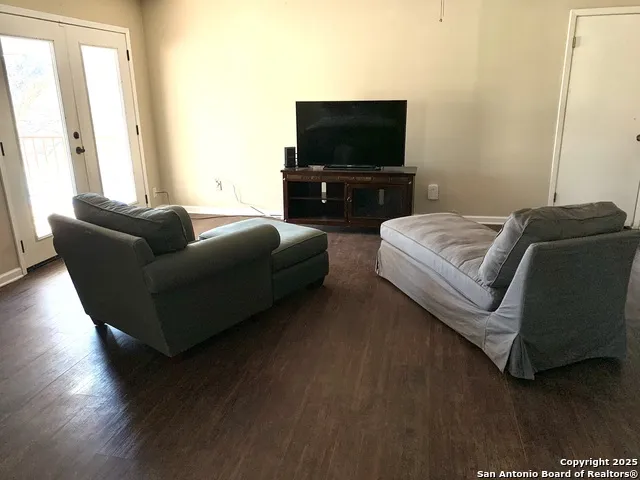 1080 Guadalupe New Braunfels, TX 78132