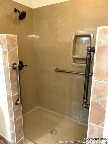 1080 Guadalupe New Braunfels, TX 78132