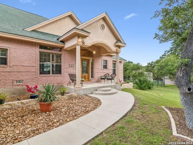 184 Stockman Circle Spring Branch, TX 78070