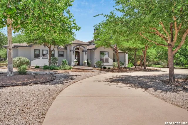 10319 Oak Forest New Braunfels, TX 78132