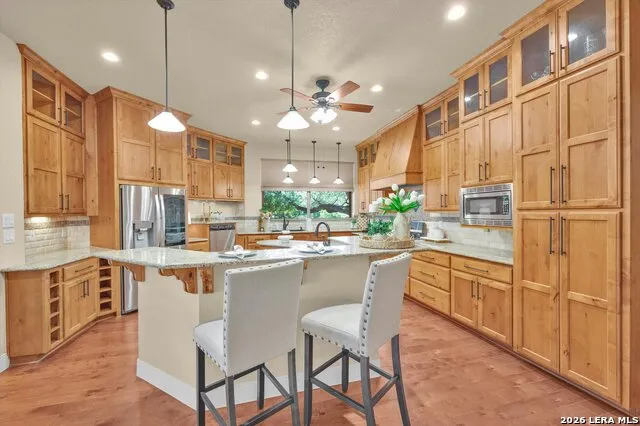 10319 Oak Forest New Braunfels, TX 78132