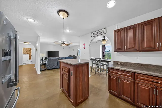 4044 W Fm 476 Poteet, TX 78065
