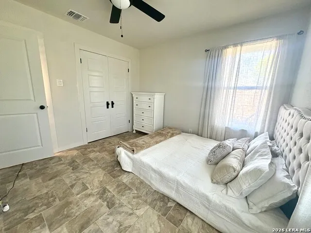 1103 Shadwell Dr San Antonio, TX 78228