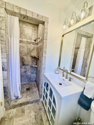1103 Shadwell Dr San Antonio, TX 78228