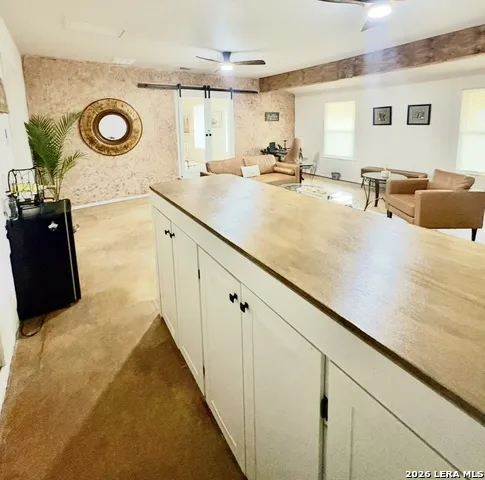 1103 Shadwell Dr San Antonio, TX 78228