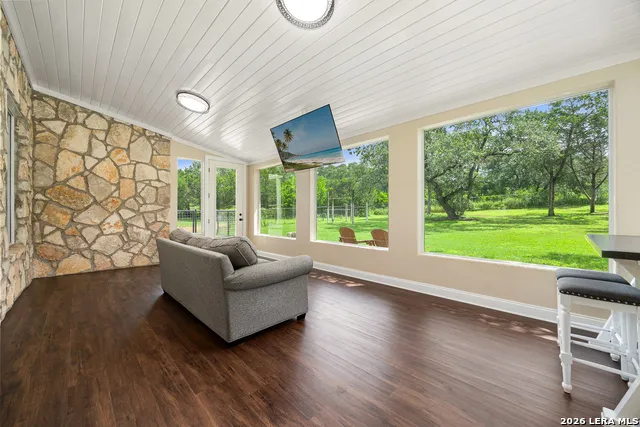 2628 Wild Cat Roost New Braunfels, TX 78132