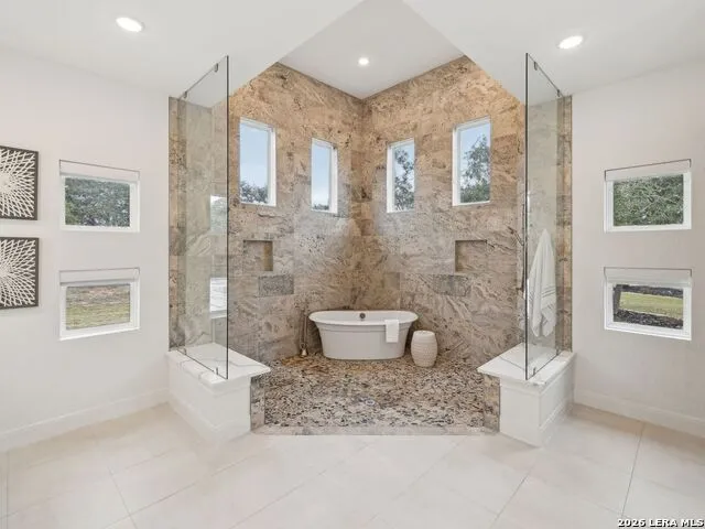 784 Ansley Forest Rd. Bulverde, TX 78163