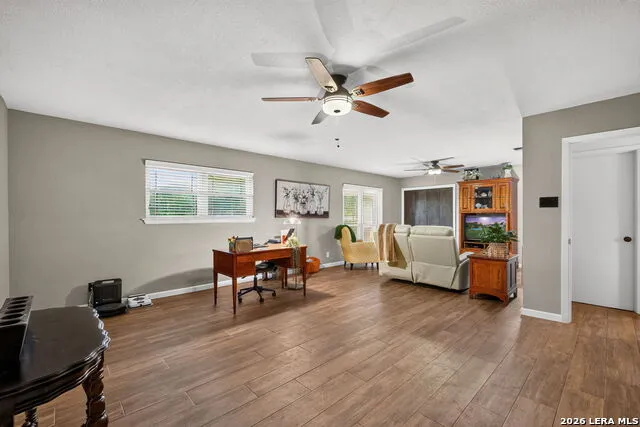 9532 WINDWOOD DR Boerne, TX 78006