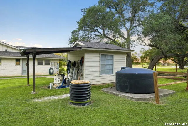 9532 WINDWOOD DR Boerne, TX 78006
